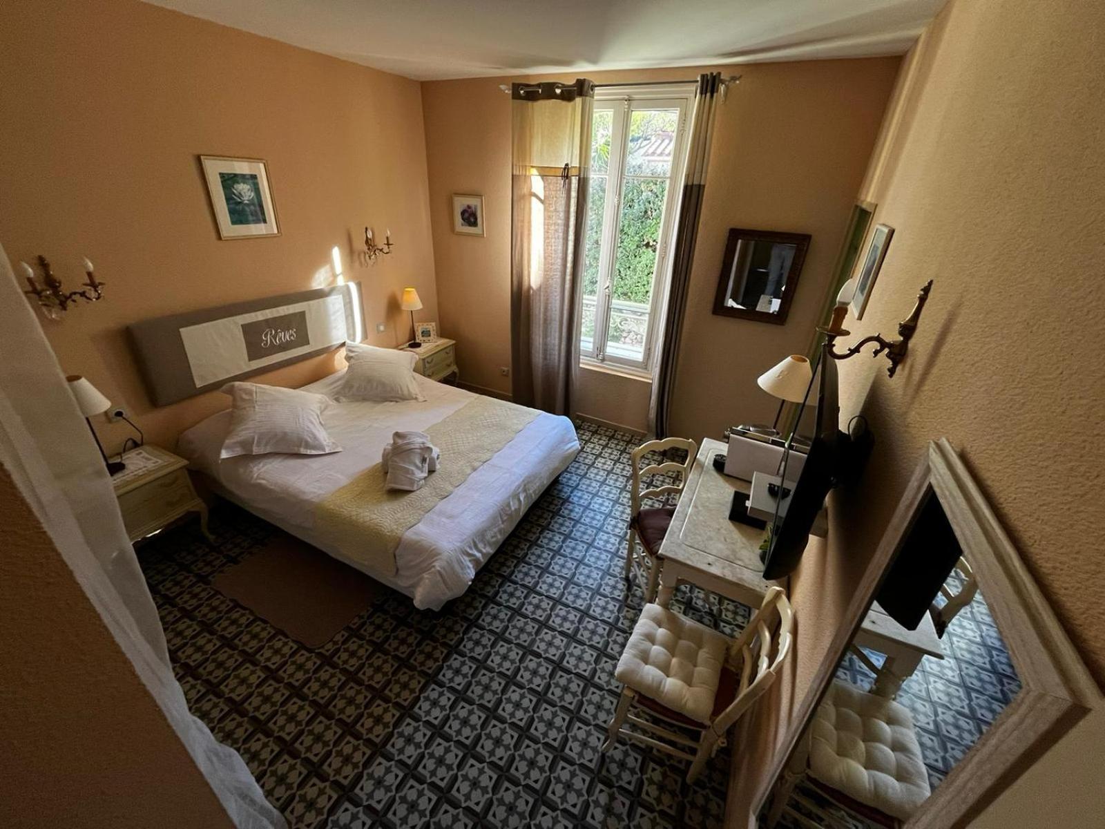 Auberge Du Cellier Montner Extérieur photo